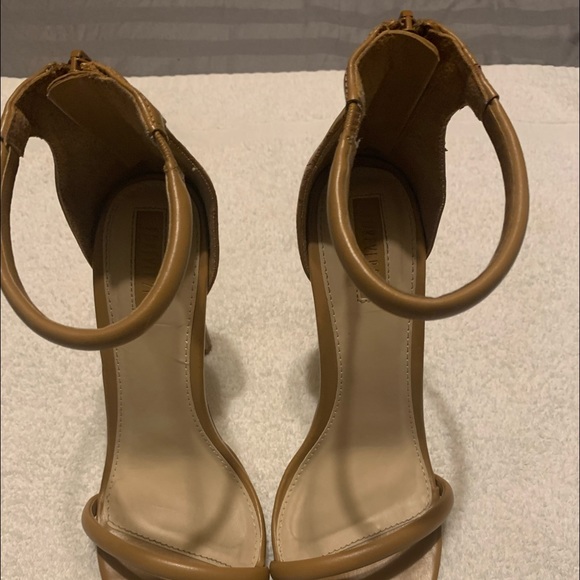 Forever 21 Heel Sandals - Picture 4 of 8